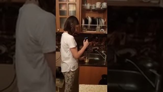 Готовлю яблочное пюре, в блендаре