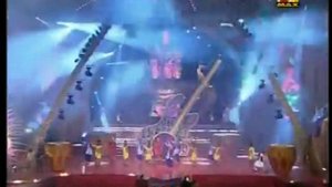 Карина Капур на сцене "Stardust 2008"/Kareena Kapur in Stardust 2008