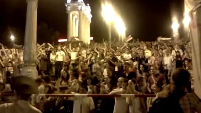 Гол сборной России. Волгоград радуется. смотреть онлайн