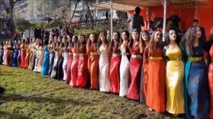 Курдские свадьбы Девушки курдской деревни