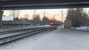 Электропоезд ЭТ2М Рейс Каннельярви - Санкт-Петербург. На перегоне Озерки - Удельная!