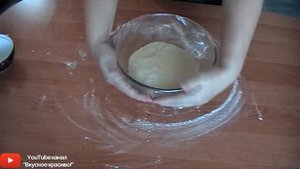ПИРОЖКИ СО ШКВАРКАМИ (ВЫЖАРКАМИ). Особое дрожжевое тесто.