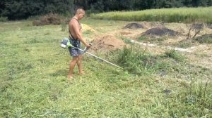 Дом своими руками (Зарос участок, косим)