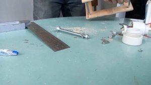 Простейший потолочный светильник своими руками.