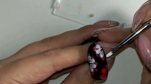 Рисуем Цветы под витражным гель лаком.