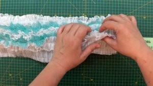 Не выкидывайте тюль, посмотрите какую красоту я сшила Мочалка из тюля МК DIY shower sponge