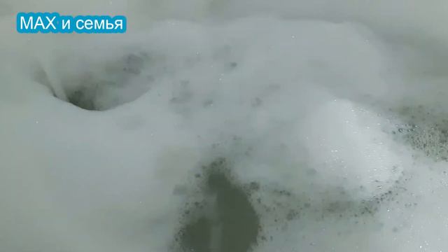 Учим игрушки в ванной Первые слова 0+ смотреть онлайн