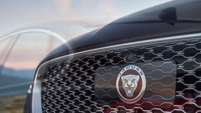 Jaguar XF 2018 Car Review смотреть онлайн