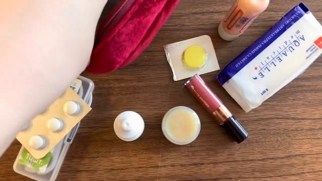 Организация пространства: что в моей спасательной косметичке? ?| Косметичка с собой смотреть онлайн