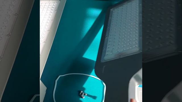 Консольные уличные светильники Азия 50 200 ватт Драйвера 1500мА смотреть онлайн