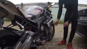 Смотрим BMW S1000RR 2010