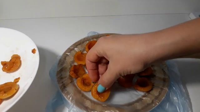 КАК Я ЗАГОТАВЛИВАЮ АБРИКОСЫ НА ЗИМУ
