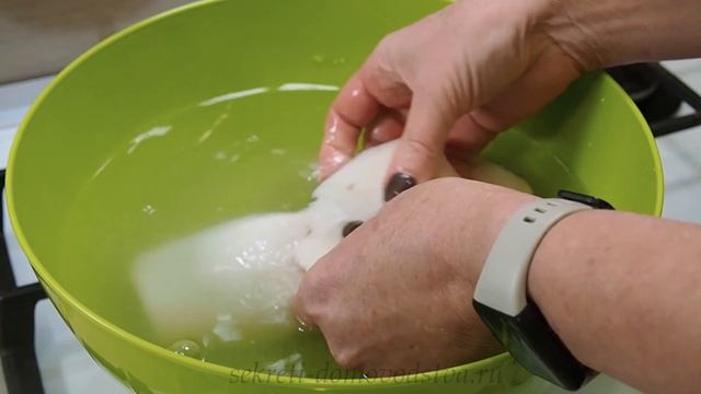 Как Чистить и Варить Кальмаров — Самый Быстрый и Эффективный Способ (How to Cook and Clean Squid)