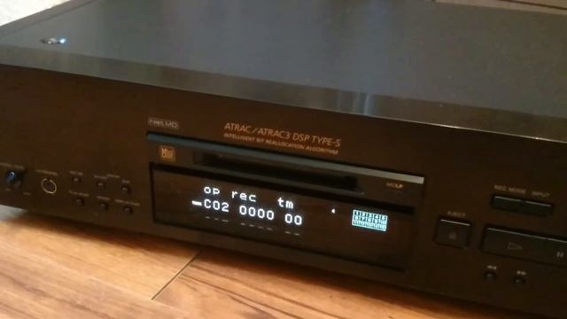 как узнать время наработки минидисковой деки Sony MDS-JB980QS смотреть онлайн