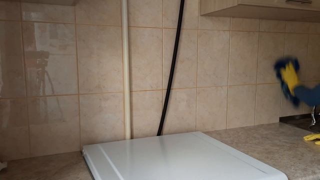 Как избавиться от жирных точек и известкового налёта на кухне. Супер мотивация на уборку смотреть онлайн