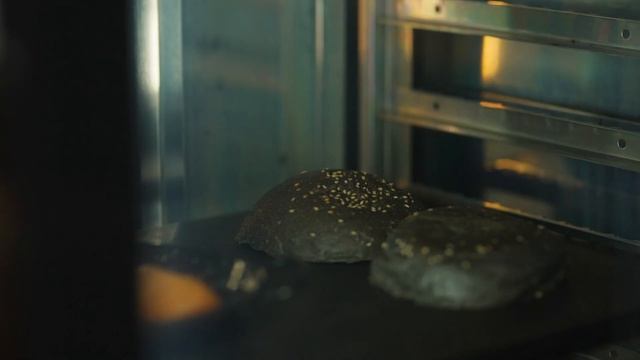 CIAK! SI SFORNA | Anna Giacomelli - Hero Burger & Delicius - Il Salmon Burger смотреть онлайн