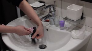 Как помыть волосы кукле (видеоинструкция)