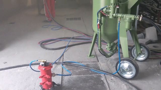 Pierwsze uruchomienie Piaskarki Contracor u Klienta смотреть онлайн