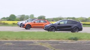 Porsche Macan GTS против BMW X3 M40d против Tesla Model Y ГОНКА