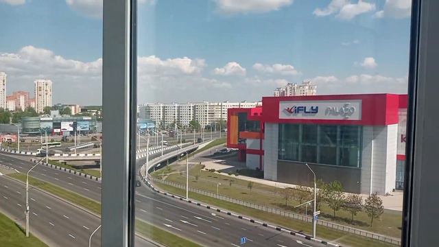 Деловой центр «ОфисИнвест» - подъём на панорамном лифте