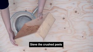 Making Bioplastic from Orange Peel - REMIX EL BARRIO