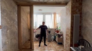 Телескопическая межкомнатная перегородка для зонирования лоджии