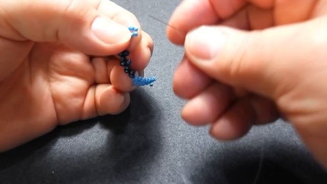Колечко из бисера. Bead ring.