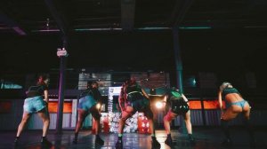 Anitta, PEDRO SAMPAIO - NO CHÃO NOVINHA (Dance Video)