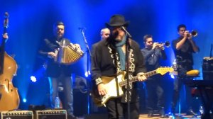 The Mavericks, "You Never Can Tell"