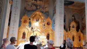 Великое славословие (распев Киево-Печерской Лавры), Тропари Воскресные. Регент Екатерина Артюхова.