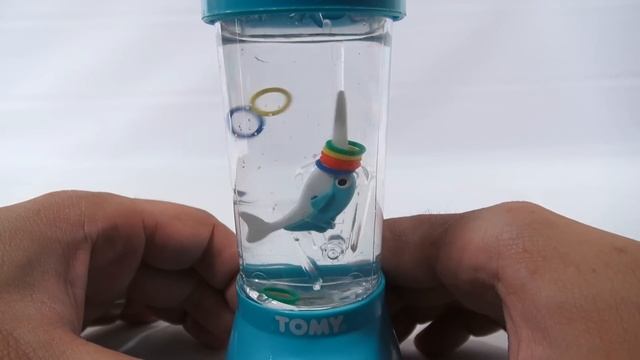 Tomy Fun Water Games - Dolphin Catch смотреть онлайн