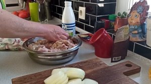 Как замариновать шашлык из свинины (на кефире)