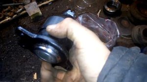 Замена шаровых москвич 412. Готовимся к поездке за быками.