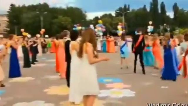 Поздравляю всех с окончанием учебного года!!!!,, Досвиданья школа!,, Марго Тушинская .