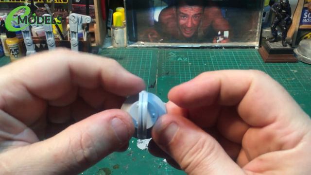 BANDAI Star Wars 1/144 AT-AT "CAT-CAT" ( #01205) 2: Leg Assembly смотреть онлайн