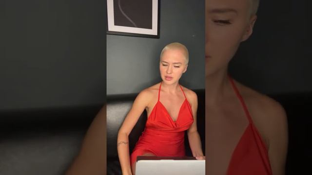 Happy Valentines Day LIVE!🌹 смотреть онлайн