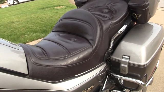 1988 Yamaha Venture Cold Start смотреть онлайн