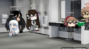 Смешилка *В туалете* У РУСЛАНА ПАНОС? Ваня насрал возле двери, Мила в ярости?????