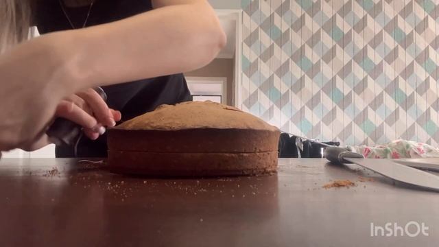 Нарезка бисквита на ровные коржи смотреть онлайн