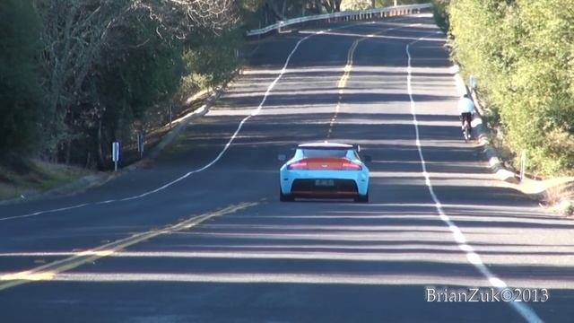 Gulf Aston Martin V12 Vantage - In Action смотреть онлайн