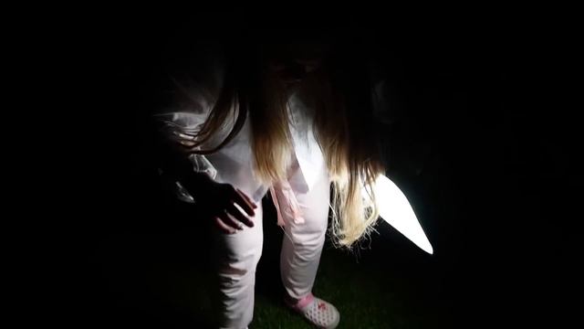 НЕ ИГРАЙ В ПРЯТКИ С ПУГАЛОМ | НОЧЬ НА УЧАСТКЕ С БИЛЛИ И КЕВИНОМ