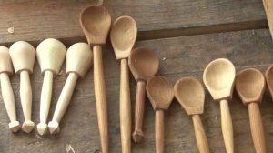 Музейный мастер Богородской игрушки