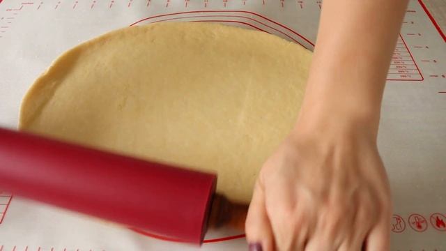 Это СЛОЕНОЕ ПЕЧЕНЬЕ на КЕФИРЕ ВКУСНЕЕ, ЧЕМ Торт НАПОЛЕОН. И Крем НЕ Нужен! Самый простой рецепт