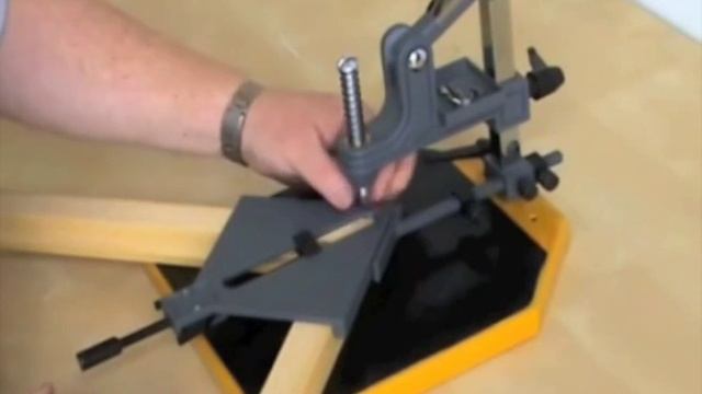 Станок для сборки рам PFK4