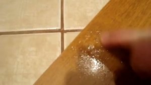 Чем удалить следы от скотча