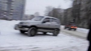 ДПС Киров порядок на дорогах отдыхает )