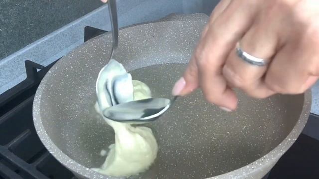 ?Пышные оладьи на кефире? 7 советов для пышных оладушек? #оладьинакефире #оладьи #завтрак