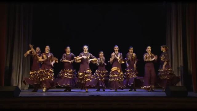 Студия фламенко La Plaza Соронго смотреть онлайн