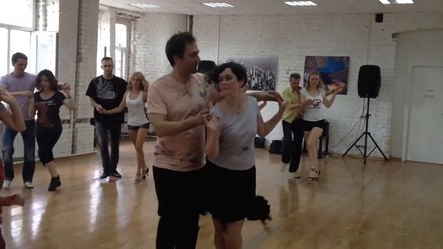 Bachata with JUNIOR (Mambo Group)/Бачата с Джуниором (Мамбогруп) смотреть онлайн