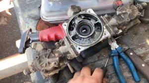 Дальнобой по России #222 Переборка ускорительного крана тормозной системы, на Фрейтлайнер Центури